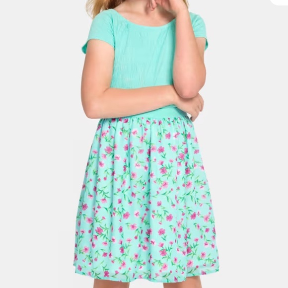 Children’s Place Light Blue Short Sleeve Floral Spring Dress Size 10/12 - Picture 2 of 6